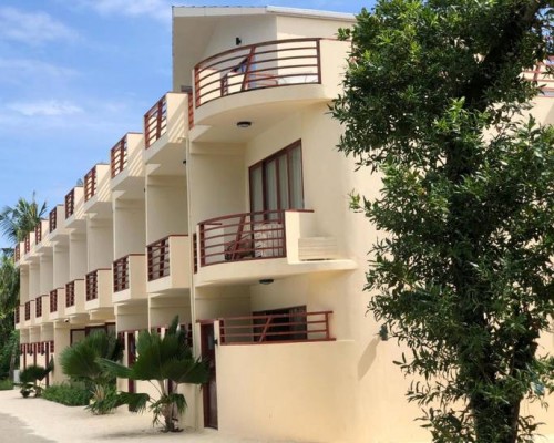 White Sand Dhigurah — гестхаус 3* на Ари Атолле, Мальдивы