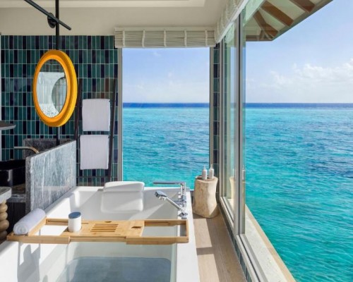 Avani+ Fares Maldives Resort 5* — Баа Атолл