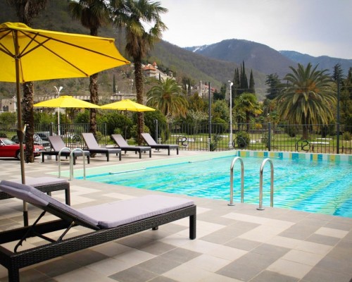 Sunrise Garden Hotel 3* в Гагре: честный обзор отеля