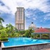 Baohong Hotel Sanya — отель на Хайнане в 500 м от пляжа