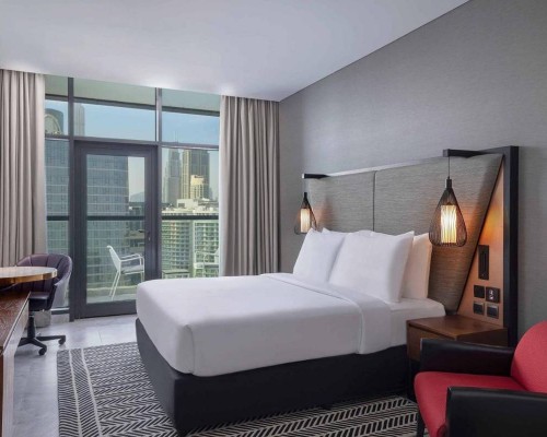 The First Collection Waterfront 4* — отель в Business Bay, Дубай