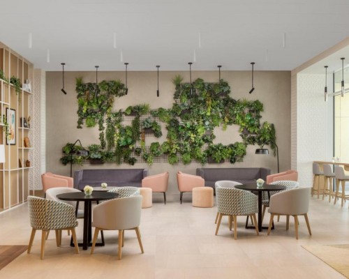 Holiday Inn Dubai Business Bay, an IHG Hotel — отель 4* в Дубае