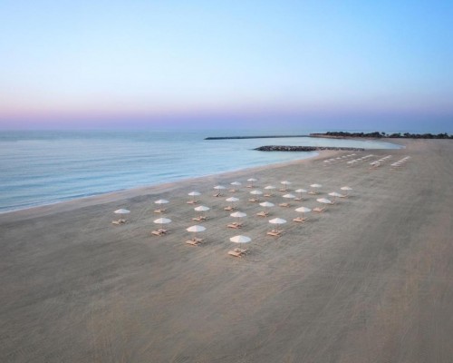 Sofitel Al Hamra Beach Resort 5* в Рас-эль-Хайме