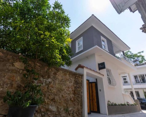 Villa Italic 3*: отель в Анталье, район Муратпаша