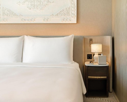 Palace Dubai Creek Harbour 5* — отель в Дубае, район Dubai Creek Harbour
