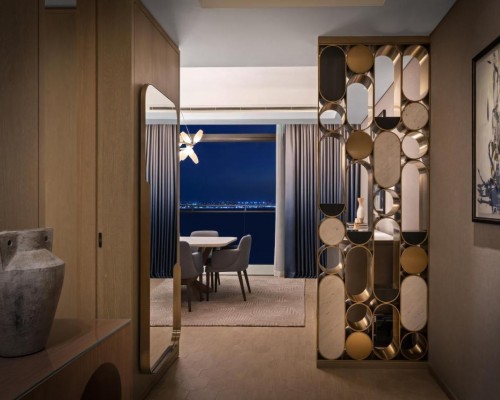 Palace Dubai Creek Harbour 5* — отель в Дубае, район Dubai Creek Harbour