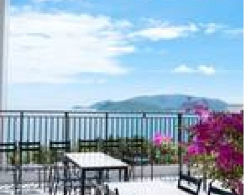 Prague Nha Trang Hotel 3* — центр Нячанга, 250 м до пляжа