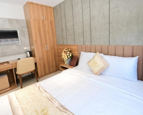 Prague Nha Trang Hotel 3* — центр Нячанга, 250 м до пляжа