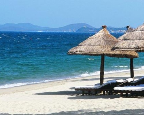 La Casa Hotel Nha Trang 3* — отель в Нячанге, Вьетнам