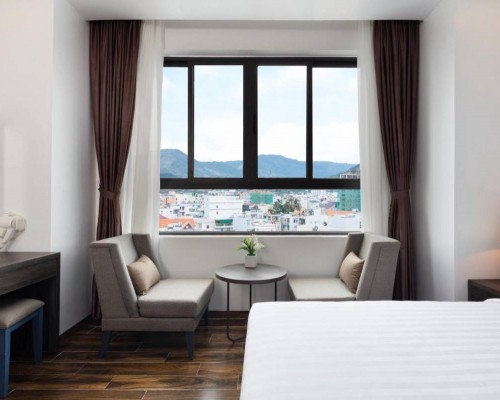 La Casa Hotel Nha Trang 3* — отель в Нячанге, Вьетнам