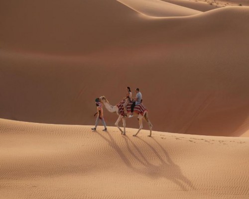 Bab Al Nojoum Bateen Liwa — отель 4* в пустыне Лива, Абу-Даби