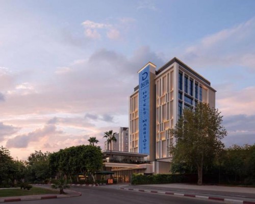 Delta Hotels by Marriott Antalya Lara: отель 5* в Анталье