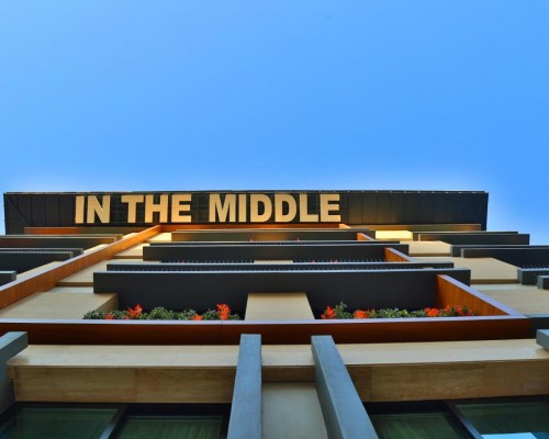 In the Middle Hotel 3* — отель в центре Антальи