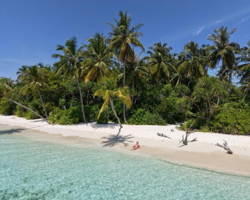 Hitha Maldives 2* — бюджетный отдых на Ари Атолле