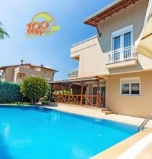 Paradise Town Villa Lucky 3*