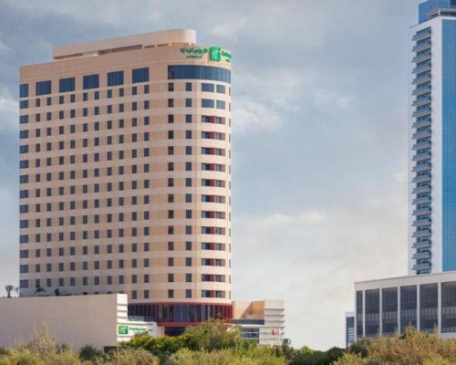 Holiday Inn & Suites Dubai Science Park 4* — отель в Дубае