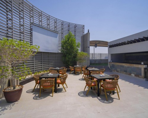 Icon Delux Hotel Apartments Al Barsha 4* — апартаменты в Дубае