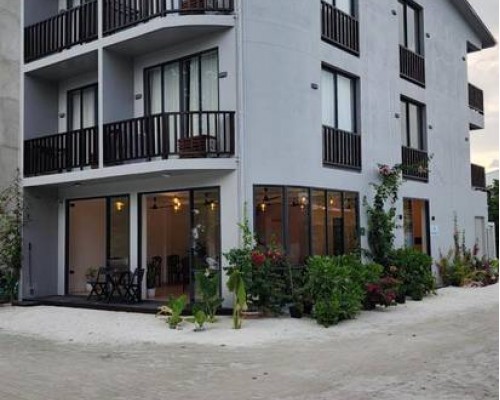 Nikabliss Dhigurah — гостевой дом 3* на Ари Атолле
