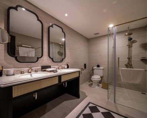 Potique Hotel 5* в Нячанге