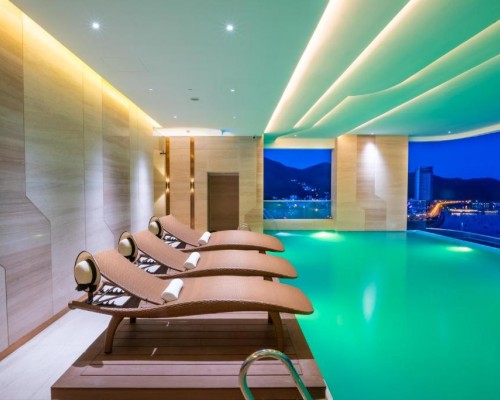 The MorningGlow Boutique Hotel 5* — Нячанг, Вьетнам