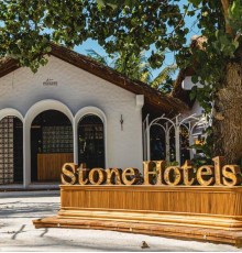 Stone Hotels Dhiffushi 4*