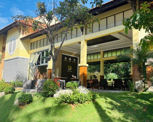 Hon Rom Central Beach Resort 2* — Фантхьет, Муйне