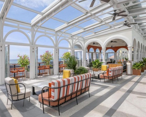 La Festa Phu Quoc, Curio Collection by Hilton — 5* в Sunset Town