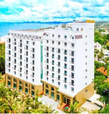 Night Sea Hotel 4*