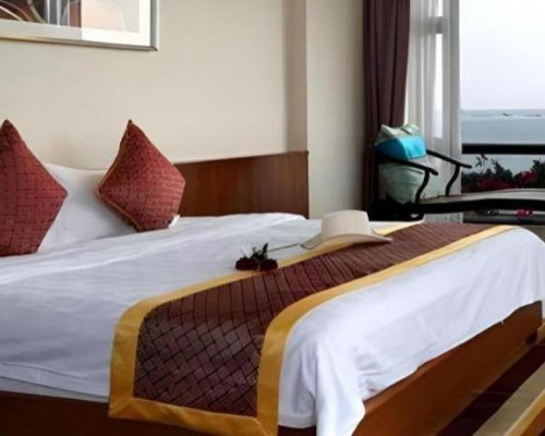 Sanya Luyi Sea View Hotel 4* на Хайнане