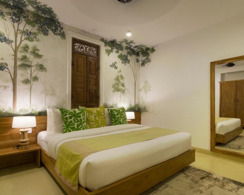 Отель 33 Lake Terrace 5* в Хиккадуве