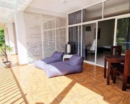 Chill Hill Hikkaduwa 4* — отель в Хиккадуве