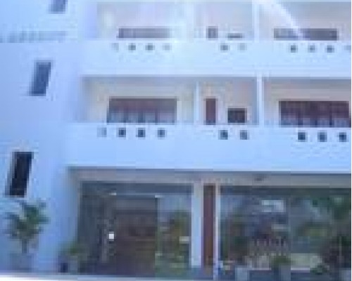 Hikka Regent Hotel 3* в Хиккадуве