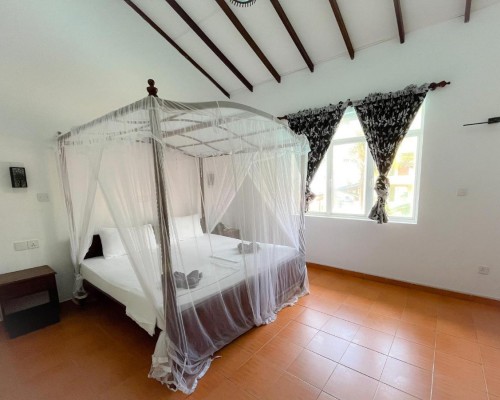 Pearl Island Beach Hotel 3* — Хиккадува, Шри-Ланка