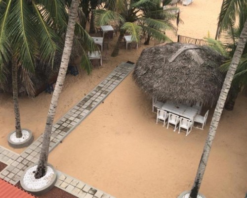 Yula Beach — дом отдыха в Хиккадуве