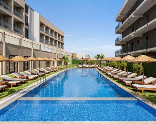 Ramada by Wyndham Cesme 4* — отель в Чешме