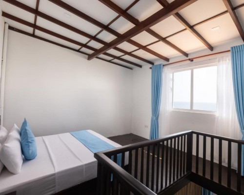 The Beach Talpe 4* — пляжный отель в Унаватуне
