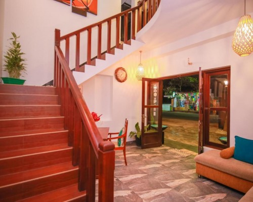 Villa Paradise 3* — небольшой отель в Хиккадуве