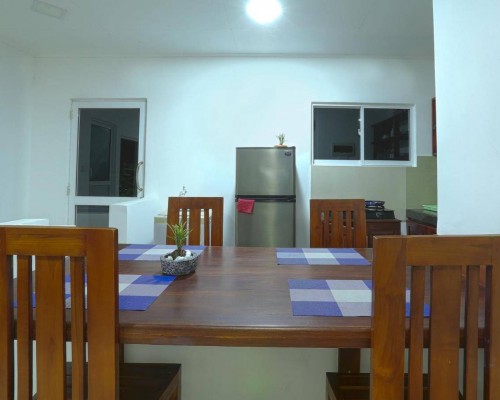 Sea View Villa — отель 2* в Хиккадуве, Шри-Ланка