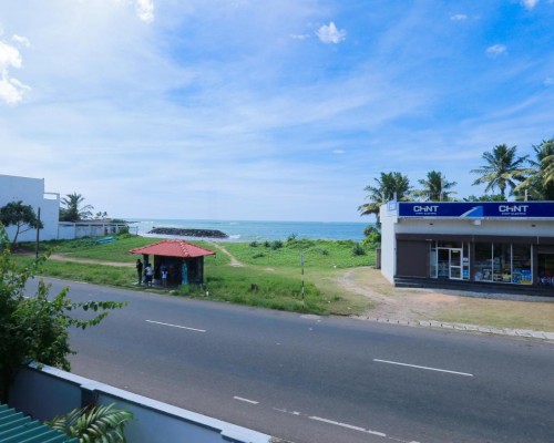 Sea View Villa — отель 2* в Хиккадуве, Шри-Ланка