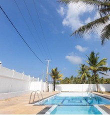 Palazzo Beach Hikkaduwa 3*
