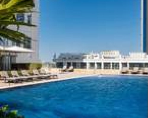 La Suite Dubai Hotel & Apartments By NH Collection, Дубай