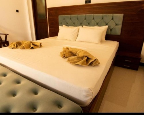 The Green Lagoon Villa 3* — Хиккадува, Шри-Ланка