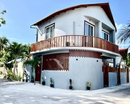 Finolhu Dhigurah GuestHouse 3* — Ари Атолл, Мальдивы