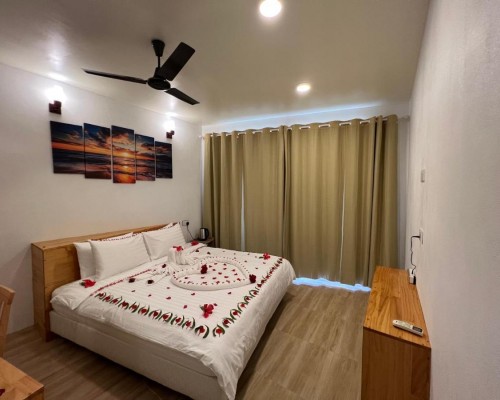 Finolhu Dhigurah GuestHouse 3* — Ари Атолл, Мальдивы