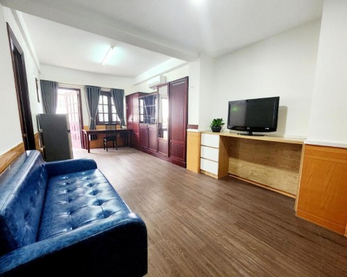 Star Light Hotel Nha Trang 2* — бюджетный отель в центре Нячанга