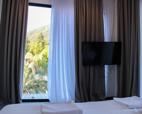 Azanta Hotel в Новом Афоне — 30 м до пляжа