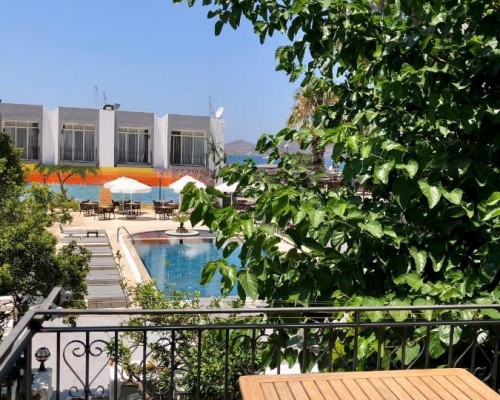 Tangiers Hotel Yalikavak 3* — бюджетный отдых на первой линии в Бодруме