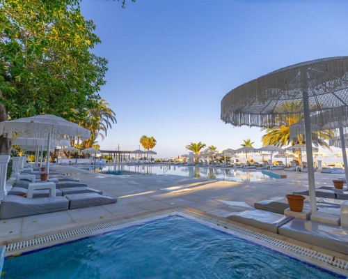 Ladonia Hotels Luna Beach Resort 3* в Бодруме