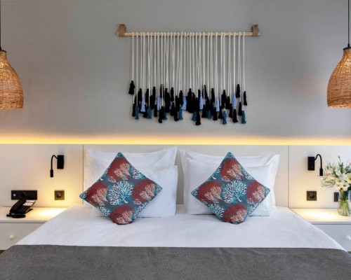 Holiday Inn Resort Bodrum 5* — отель на первой линии в Бодруме