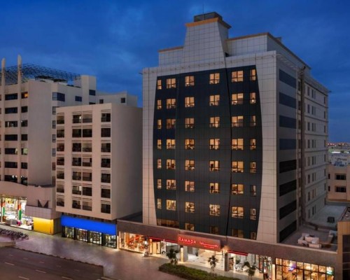 Ramada by Wyndham Dubai Deira 4*